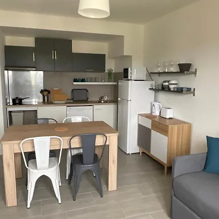 Appartement Entre Et Arene Le Grau-du-Roi